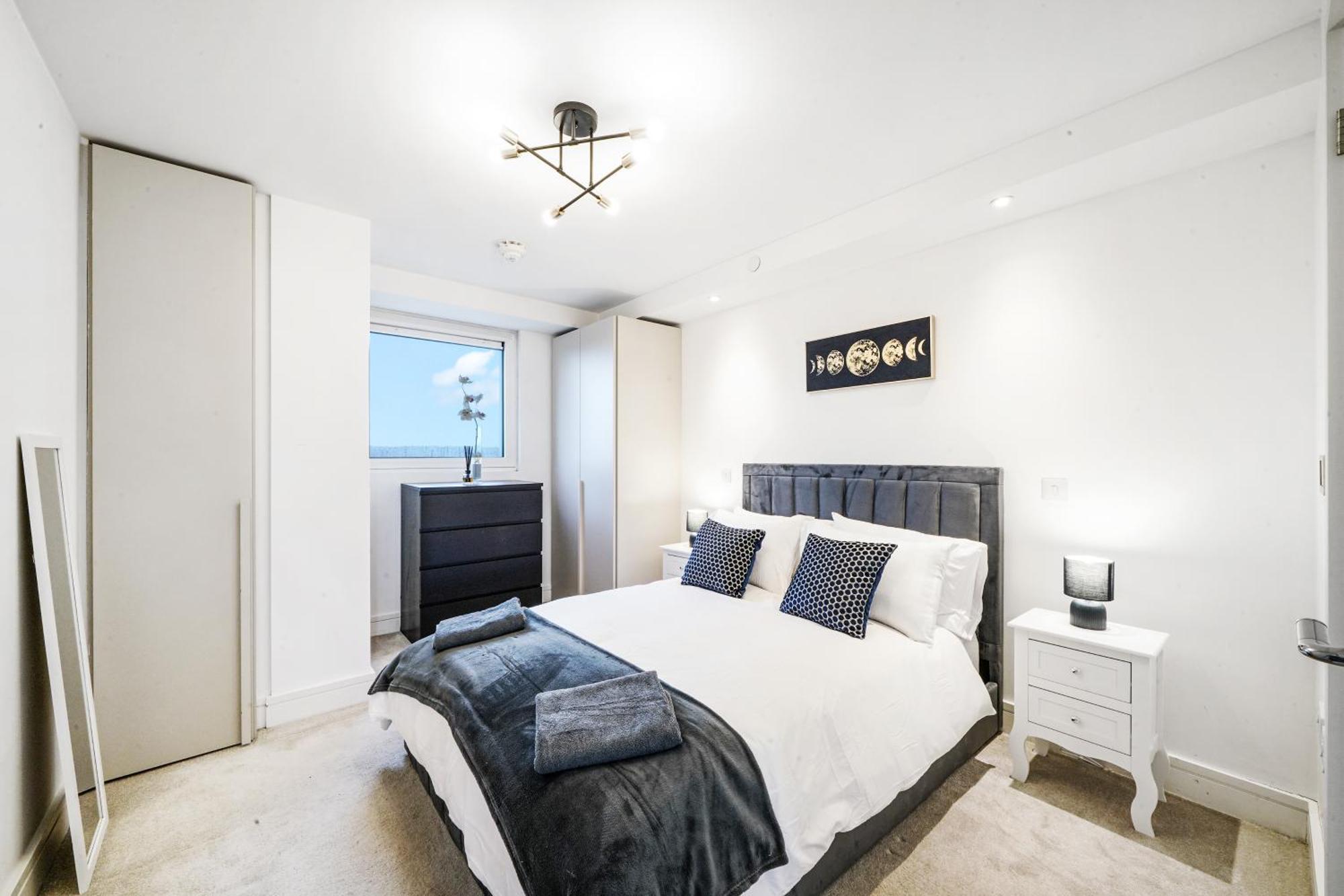 Luxury Apartment With Stunning Views On 10Th Floor Edgware Eksteriør bilde
